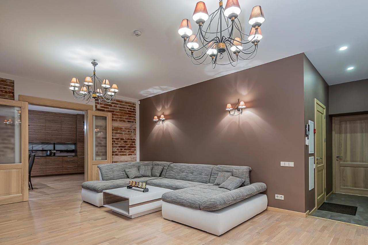 Winwinstay Apartments In Heart Of Old Town รีกา ภายนอก รูปภาพ