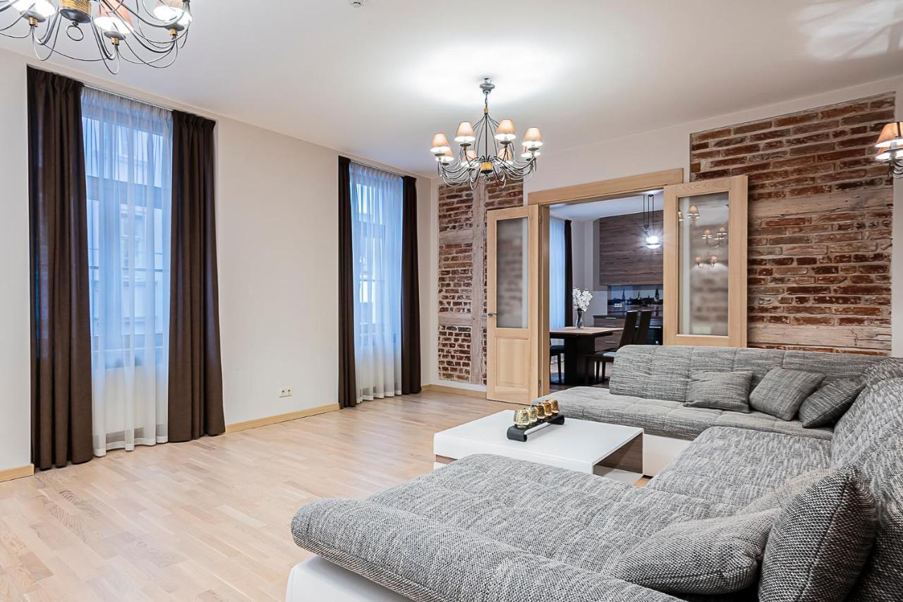 Winwinstay Apartments In Heart Of Old Town รีกา ภายนอก รูปภาพ